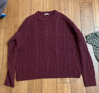 Krásný svetr zn.Terranova