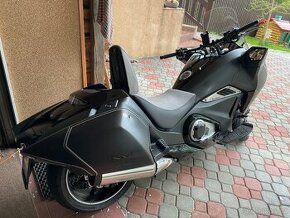 Honda NM4 VULTUS  rarita s DCT převodovkou ZIMNÍ SLEVA