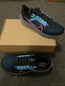 Běžecké boty Nike Air Zoom Pegasus 40 / vel. 45