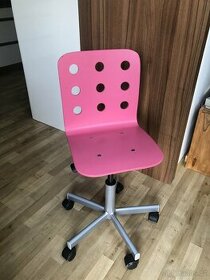 Dětská, dřevěná židle na kolečkách, Ikea