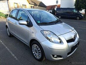 TOYOTA YARIS 1.0 VVT-i 51KW,r.v.2011,po STK,1.majitelka