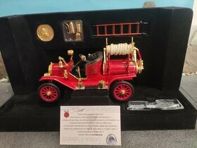 Prodám model 1:18 Ford 1914 model T fire engine