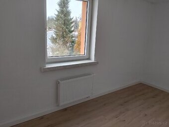 Pronájem bytu 3+1 Seifhenersdorf