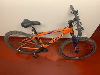 Trek 4400 - 1