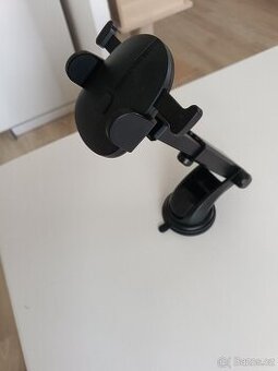 Držák na telefon