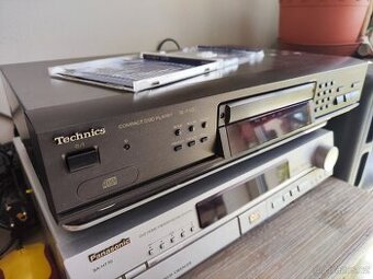 Technics Compact Disk Player SL-PG3