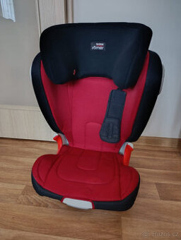 Dětská autosedačka ROMER KIDFIX XP SICT 15-36 kg