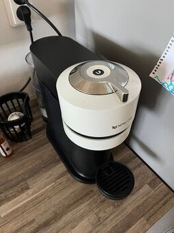 Kávovar nespresso Vertuo
