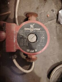Čerpadlo Grundfos UPS 25-40 180