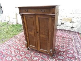 Neorenesanční vertiko komoda - 1