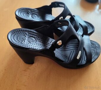 Sandály Crocs Cyprus V Heel W6