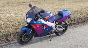 Yamaha YZF 750 R