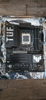 Prodam tuto zakladni desku asus tuf gaming x870 plus ZARUKA
