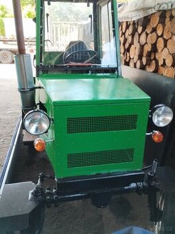 Traktor domací výroby motor škoda 1202 - 1
