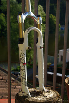 retro vidlice Manitou Mars Comp Coil, super stav