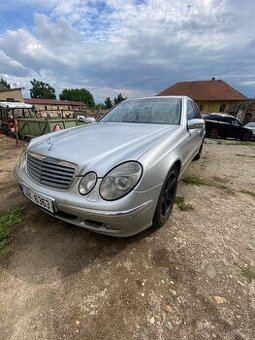 Prodám Mercedes Benz W211 E270