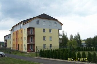 Byt 2+kk 72m2 v 3.podlaží s balkonem v Sokolově