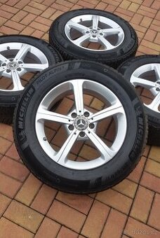 Zimní sada MERCEDES ŠKODA SEAT VW 5x112 R17 pneu 215/65/17