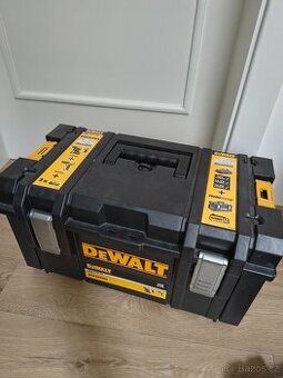 Dewalt kufr