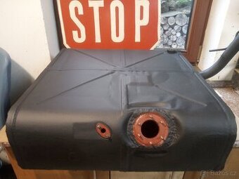 Škoda Tatra Zetor BMW, Trabant, US vozy