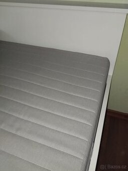 Postelový rám MALM Ikea bílý 140x200, vč.roštů