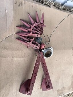 Prodám náhradní díly na kombajn fortschritt e512/e514