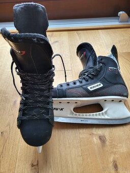 Pánské hokejové brusle Bauer Impact 300 velikost 45