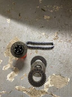 Díly Pionyr Babetta