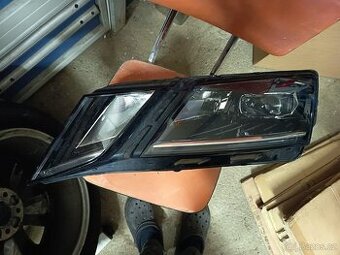 LP světlomet na Octavia 3 face