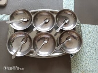 Zmrzlinová souprava albaka