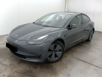 Tesla Model 3 LR,tepelné čerpadlo, EAP, tažné, LED Matrix