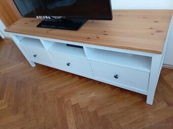 TV stolek Ikea Hemnes
