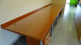 Kancelářský stůl 470 x 110 cm s 2 kontejnery