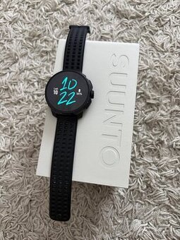 Hodinky SUUNTO RACE Brno