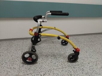 Crocodile R82 - choditko