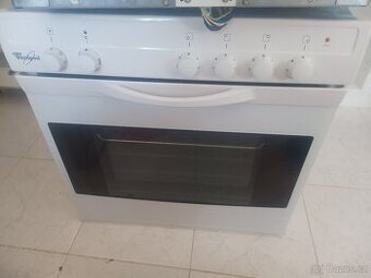 Trouba s varnou desku