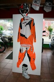 Kompletní set oblečení pro motocross,enduro