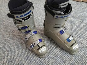 Sjezdové boty na lyže