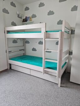 Palanda 2x150kg, 200x90cm, 2 úložné prostory, rošty a žebřík