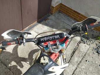 motokrosová motorka