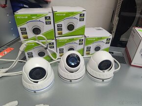 8x Amiko IP-CAM 4Mpix D20V400 - SLEVA