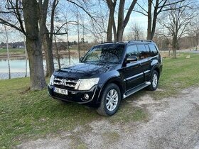Prodano Mitsubishi pajero 3.2 did 147kw automat