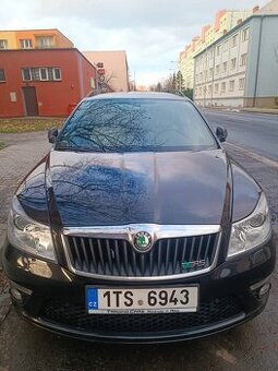 Prodej osobního automobilu Škoda Octavia Kombi II RS