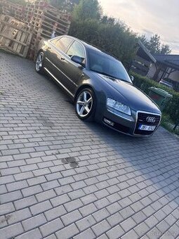 Audi A8 D3