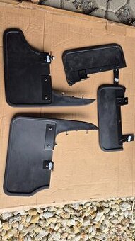 Prodám zástěrky VW T6.1