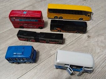 Kovové autobusy 6 kusů