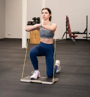 FitnessPad, podložka pro bezpečné posilování s gumou
