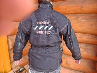 Kvalitní dámská bunda Rukka