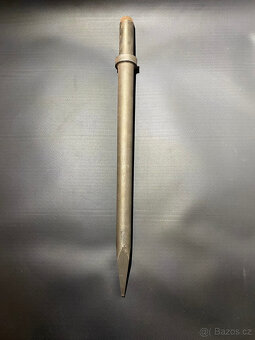 Sekáč špičatý (oškrt) 400mm do vzduchových kladiv