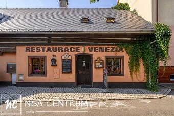 Prodej penzionu s restaurací 272 m2 v centru Jablonného v Po